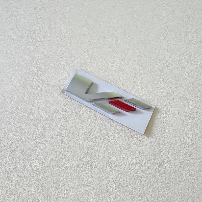 Cadillac V Badge 2Pcs Set 3 Cadillac V badge details